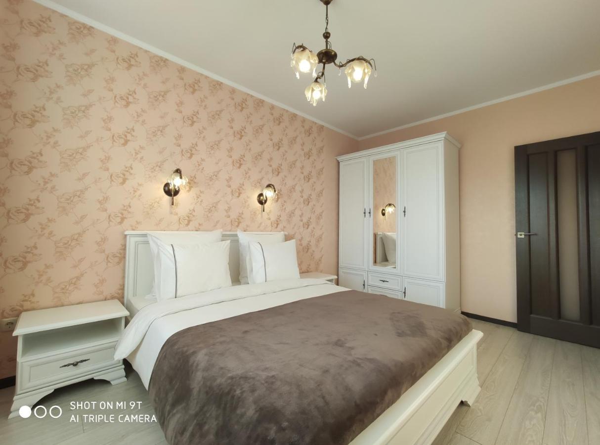 Comfort Apartments - Bright Family Suite Гродно Экстерьер фото
