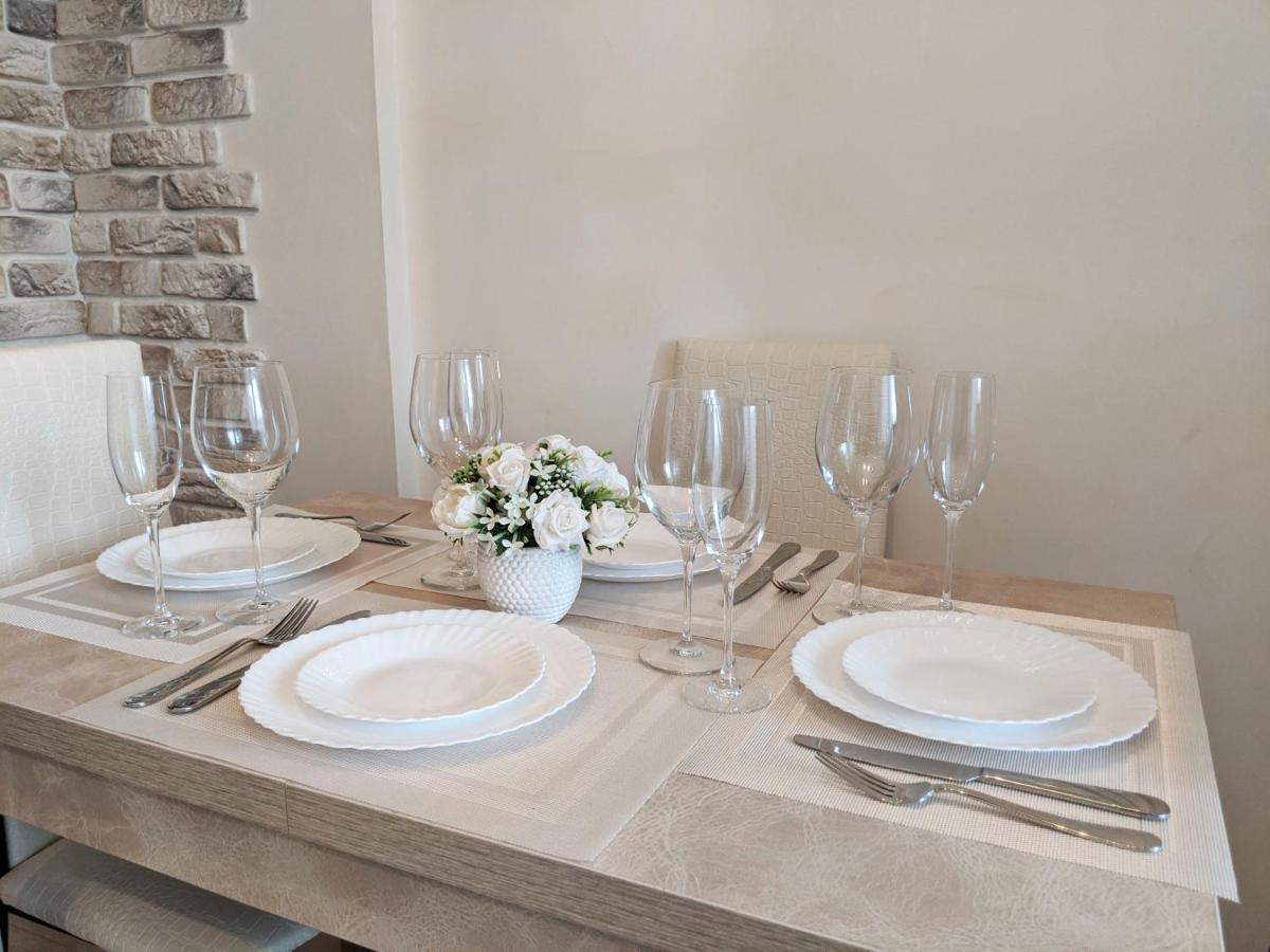 Comfort Apartments - Bright Family Suite Гродно Экстерьер фото